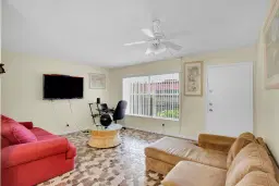 Picture of 3071 NW 47Th Ter 322, Lauderdale Lakes, FL 33313