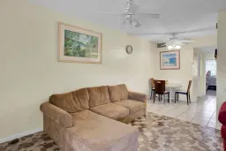 Picture of 3071 NW 47Th Ter 322, Lauderdale Lakes, FL 33313