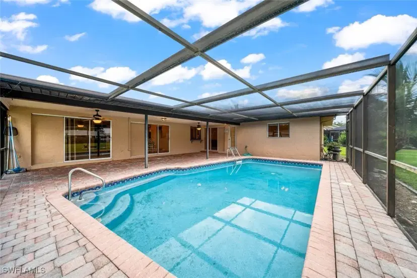 Picture of 3908 SE 3Rd Ave, Cape Coral FL 33904