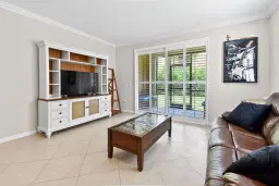 Picture of 11789 Saint Andrews Place 106, Wellington, FL 33414