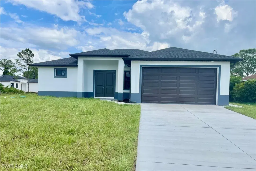 Picture of 2809 12Th St W, Lehigh Acres, FL 33971