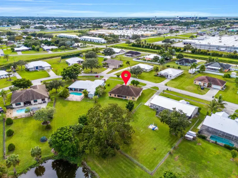 Picture of 907 Sawgrass Street, Clewiston FL 33440