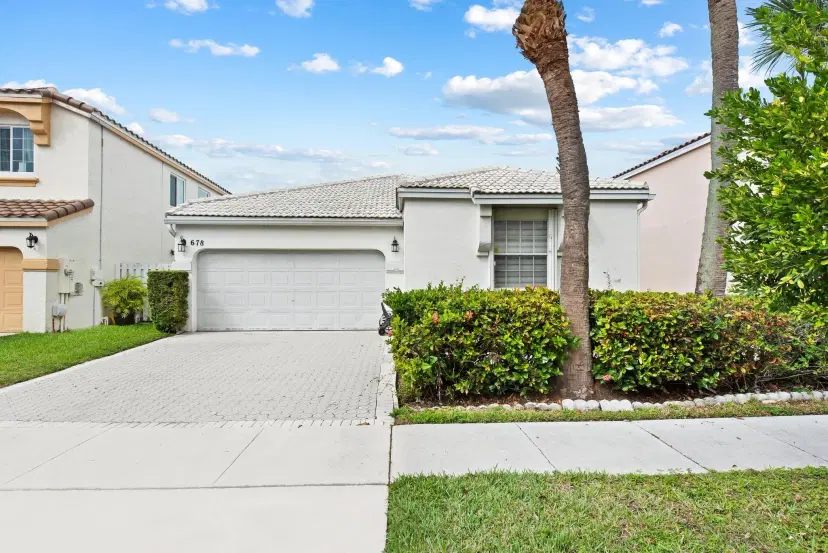 Picture of 678 NW 155Th Ter, Pembroke Pines FL 33028