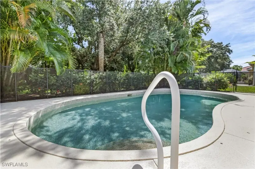 Picture of 14924 Indigo Lakes Dr, Naples FL 34119