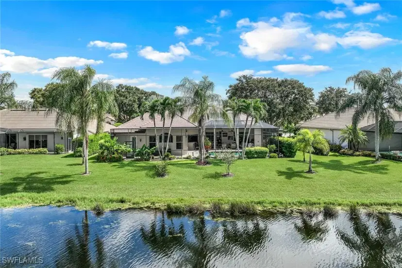 Picture of 11749 Pintail Ct, Naples FL 34119