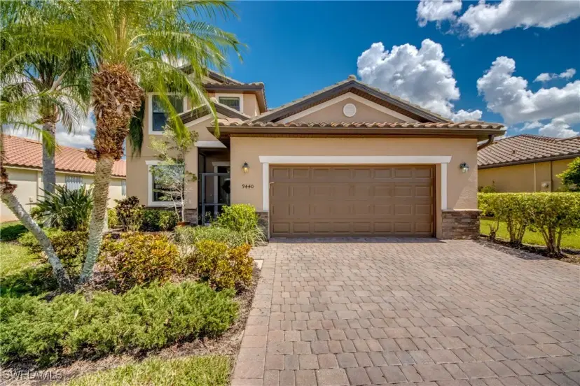 Picture of 9440 River Otter Dr, Fort Myers FL 33912