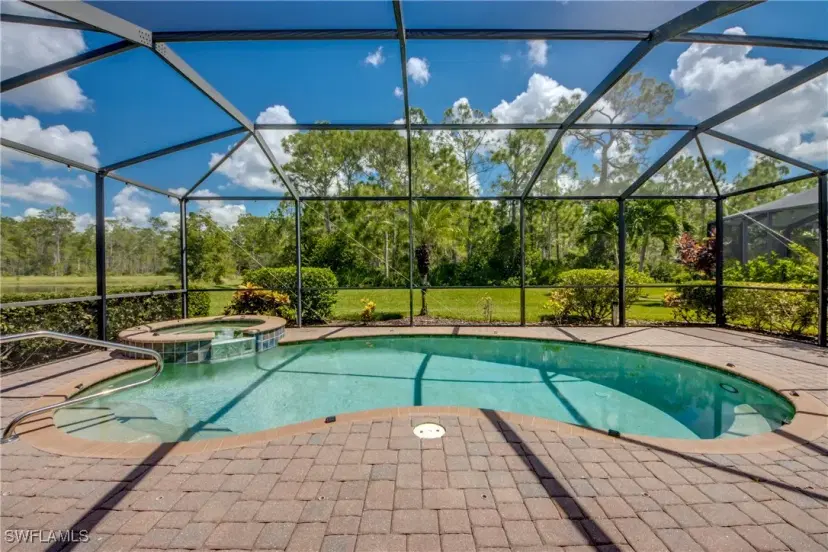 Picture of 9440 River Otter Dr, Fort Myers FL 33912