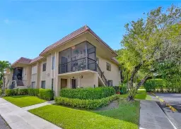 Picture of 334 Lakeview Dr 204, Weston, FL 33326