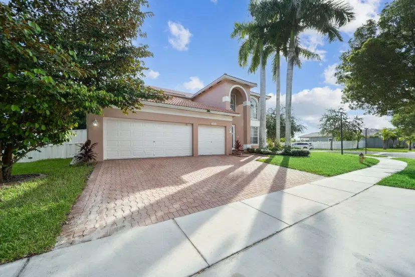 Picture of 1201 NW 141St Ave, Pembroke Pines FL 33028