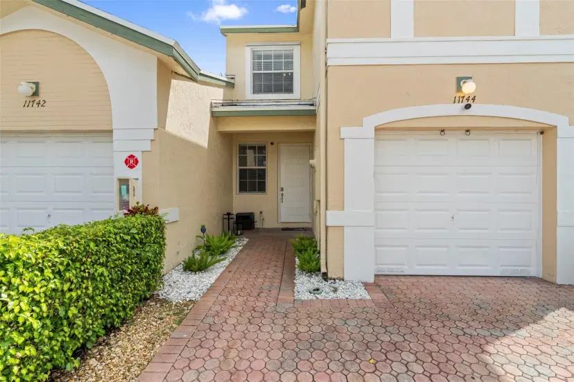 Picture of 11744 NW 47Th Dr, Coral Springs FL 33076