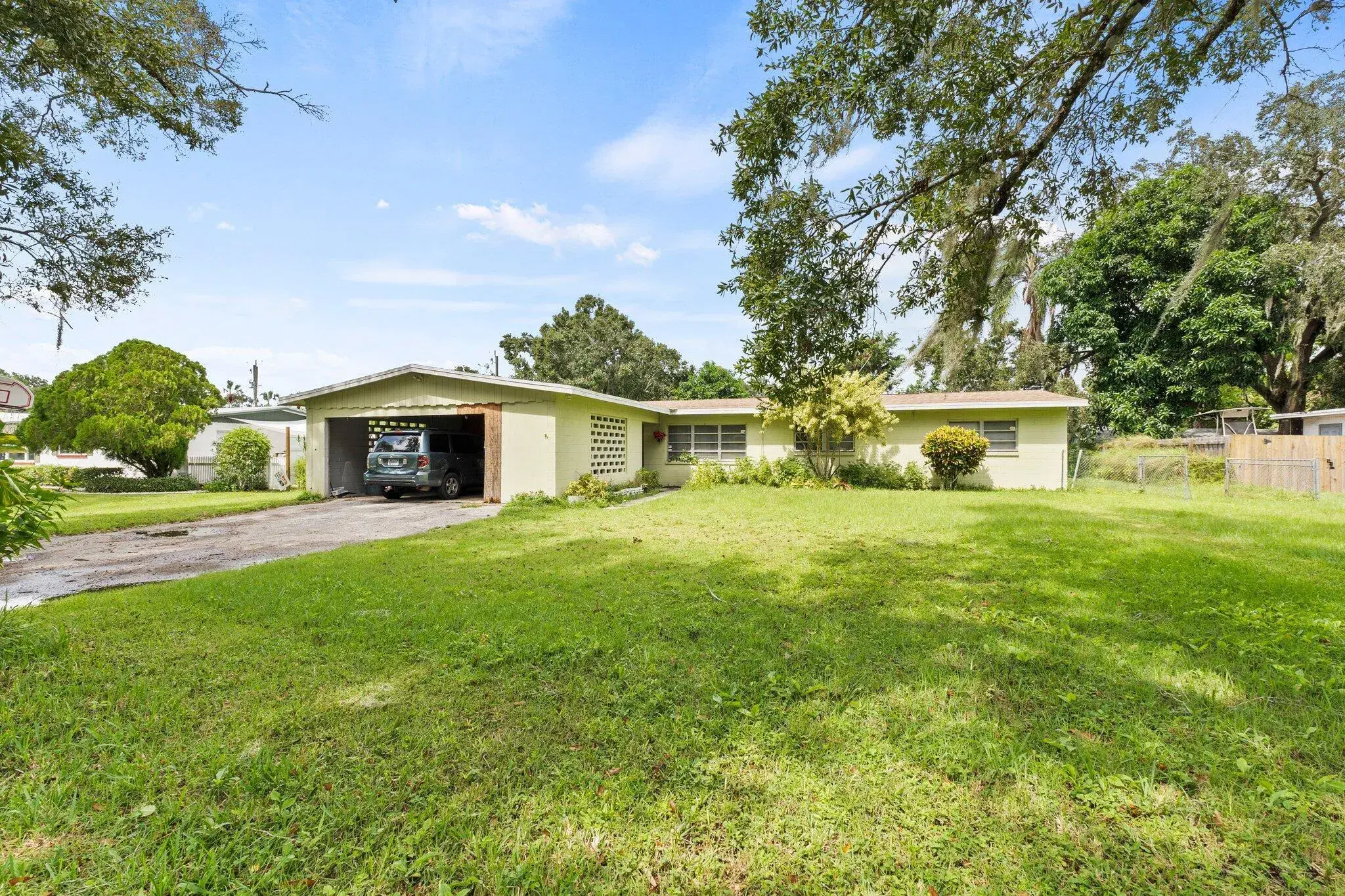 Picture of 700 Brack Road, Fort Pierce, FL 34982