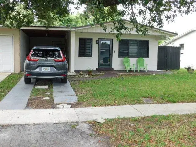 Picture of 4961 SW 92Nd Ter, Cooper City, FL 33328