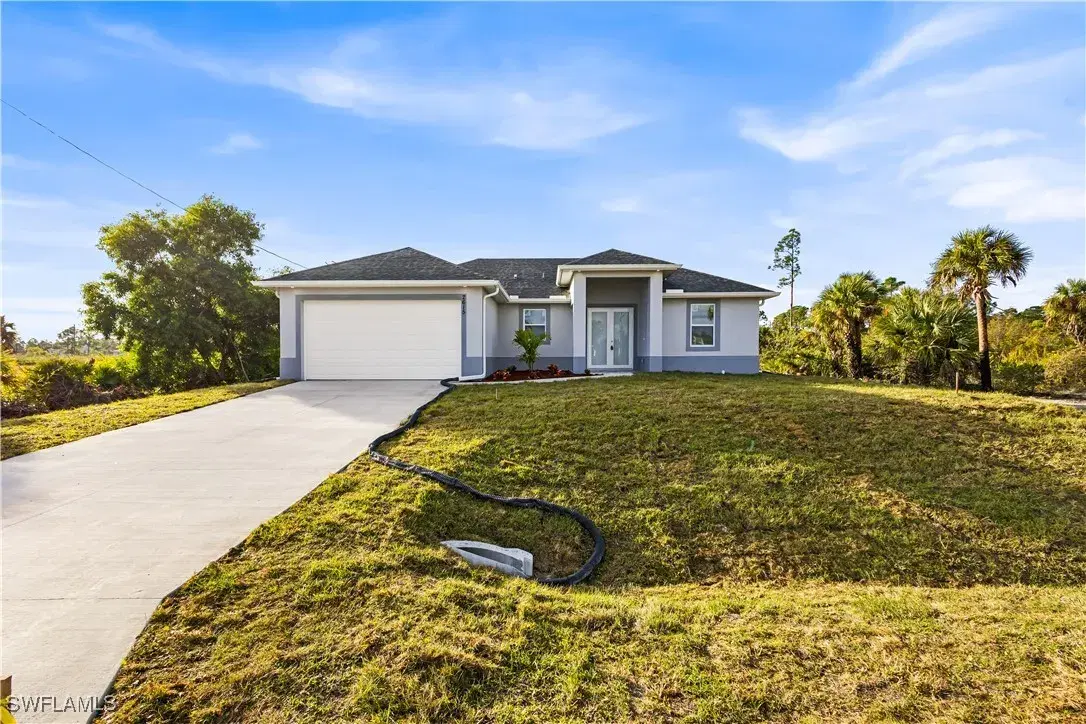 Picture of 901 W 15Th St, Lehigh Acres, FL 33972