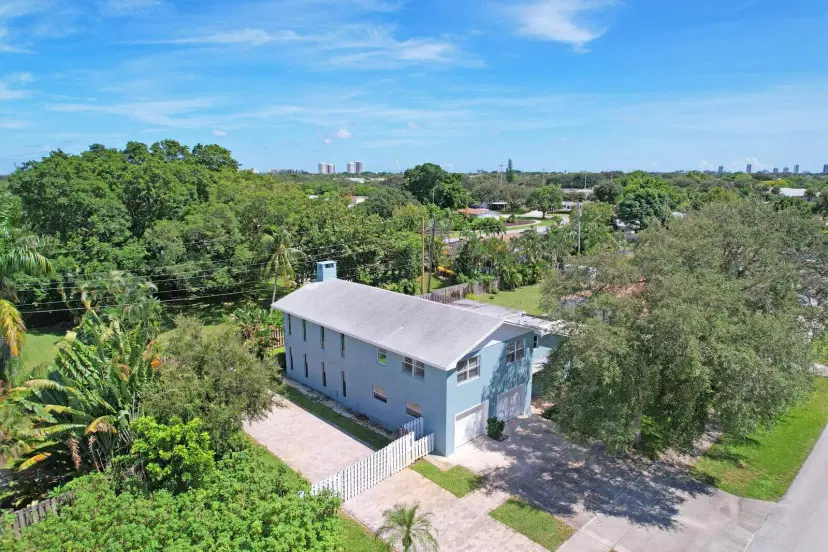 Picture of 920 Lighthouse Drive, North Palm Beach FL 33408