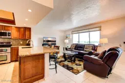 Picture of 4906 Victoria Dr 413, Cape Coral, FL 33904