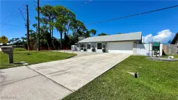 Picture of 9267 San Carlos Blvd, Fort Myers, FL 33967