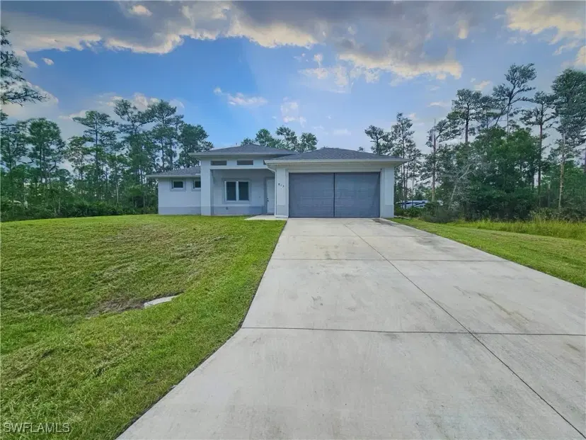 Picture of 813 Leroy Ave, Lehigh Acres FL 33972