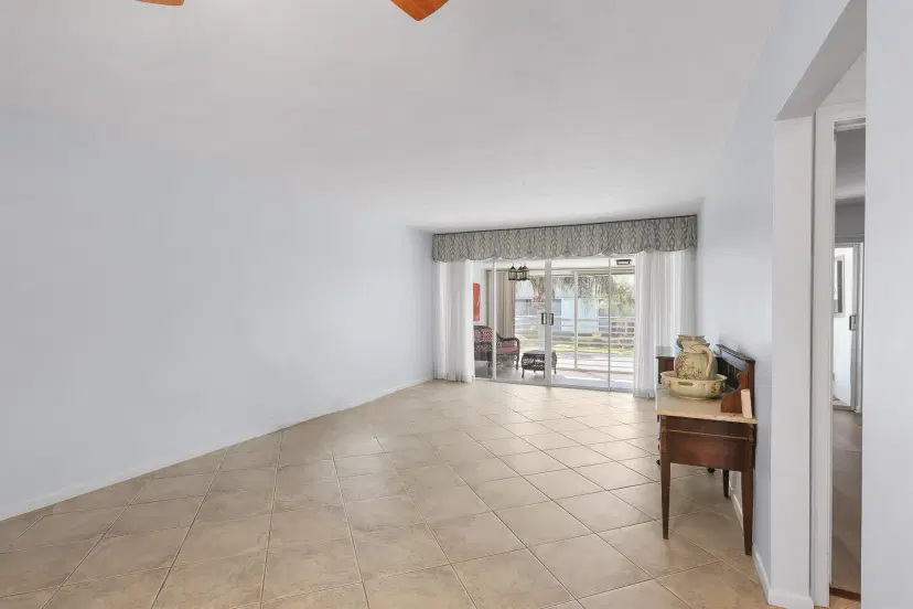 Picture of 11 Garden Street 205, Tequesta FL 33469