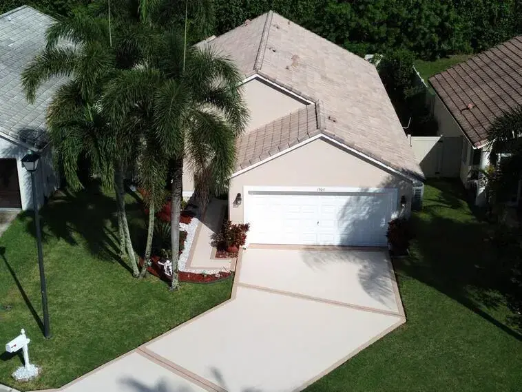 Picture of 1904 Barnstable Road, Wellington FL 33414