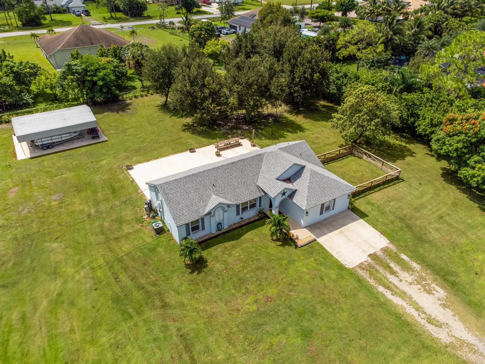 Picture of 17394 86Th Street N, The Acreage, FL 33470