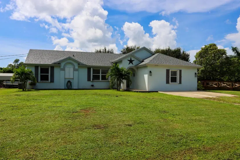 Picture of 17394 86Th Street N, The Acreage FL 33470