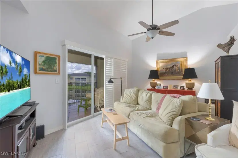 Picture of 12065 Summergate Cir 202, Fort Myers FL 33913