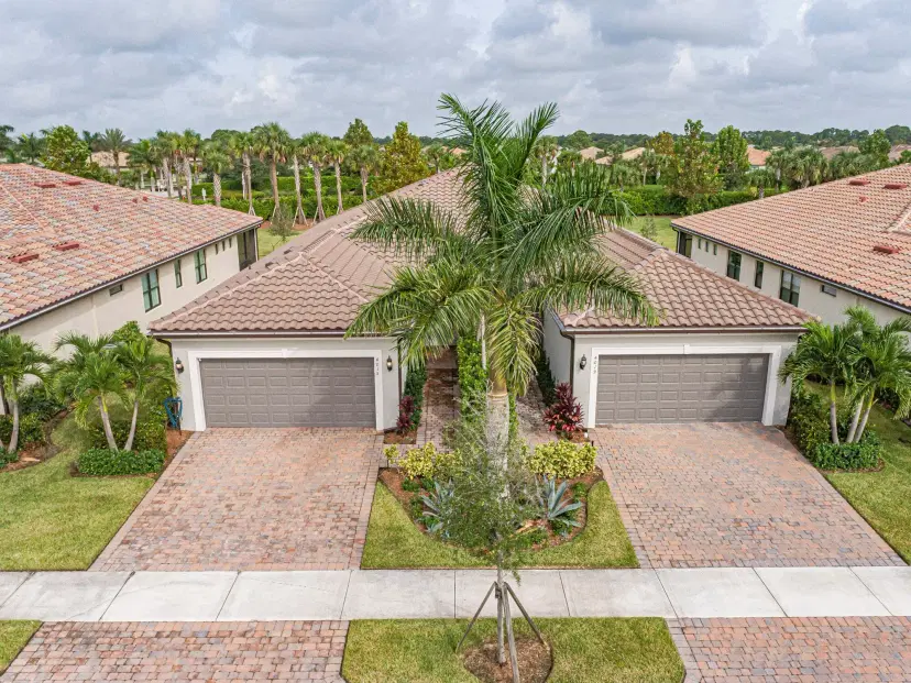 Picture of 4015 Basket Oak Circle, Vero Beach FL 32967