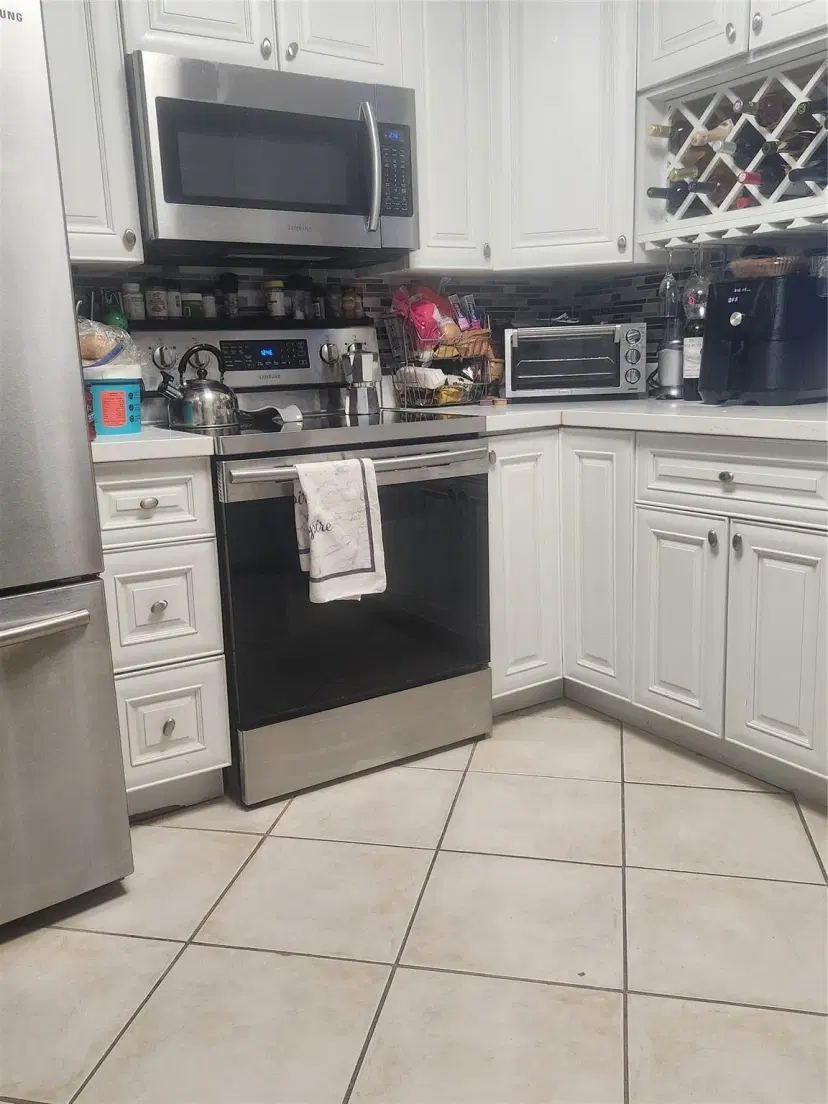 Picture of 406 NW 68Th Ave 319, Plantation FL 33317