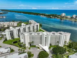 Picture of 19800 Sandpointe Bay Drive 107, Tequesta, FL 33469