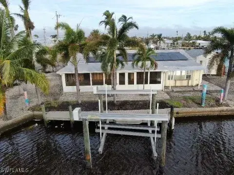 Picture of 2631 Bayshore Dr, Matlacha FL 33993