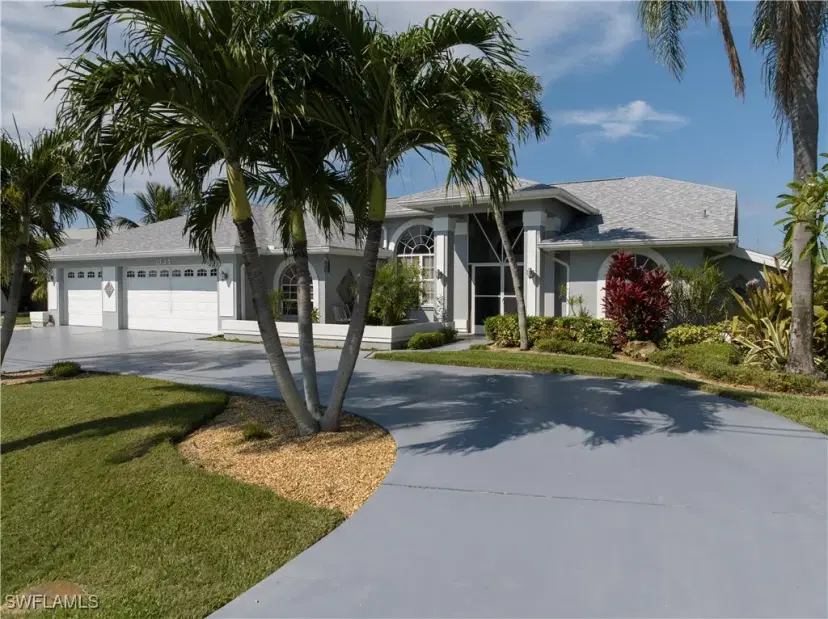 Picture of 3624 SE 1St Pl, Cape Coral FL 33904