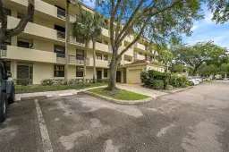 Picture of 2908 Carambola Circle S 403, Coconut Creek, FL 33066