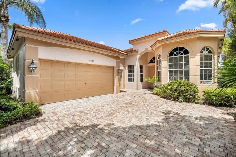 Picture of 10839 Royal Devon Way, Lake Worth FL 33449