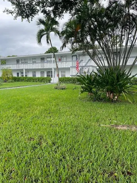 Picture of 34 Prescott B 34, Deerfield Beach FL 33442