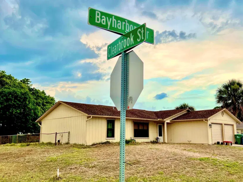 Picture of 785 Bayharbor Terrace, Sebastian FL 32958