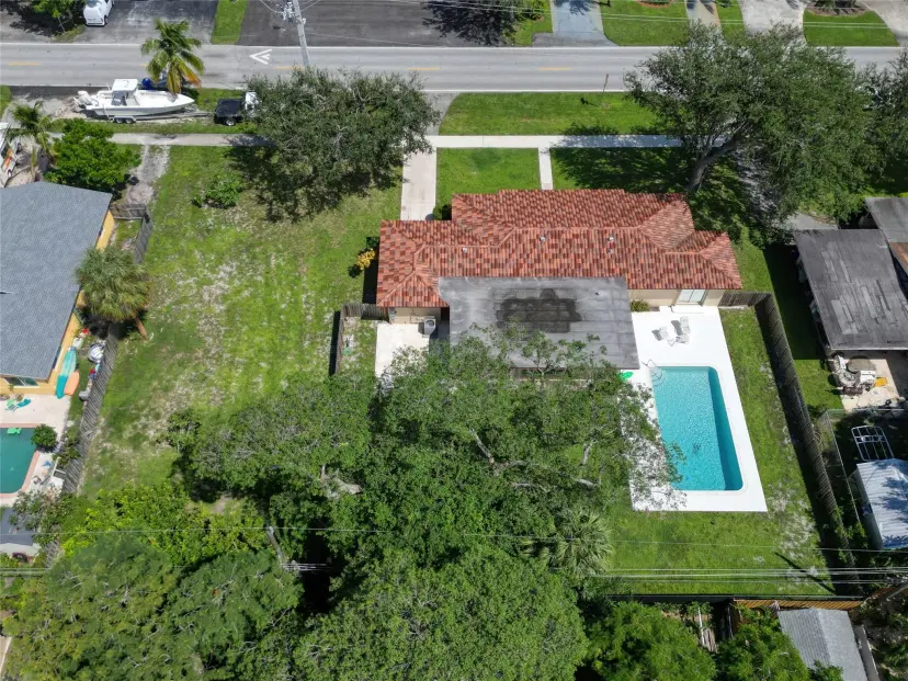 Picture of 417 NE 11Th Ave, Pompano Beach FL 33060