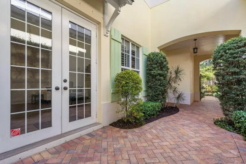 Picture of 248 E Boca Raton Road, Boca Raton FL 33432