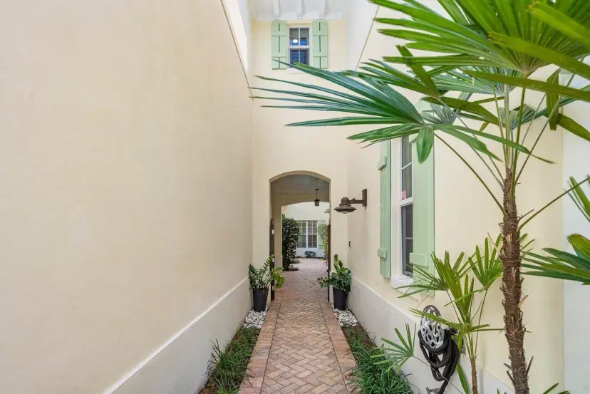 Picture of 248 E Boca Raton Road, Boca Raton FL 33432