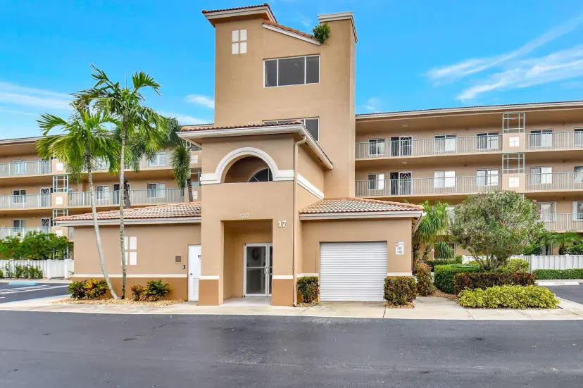 Picture of 5777 Gemstone Court 304, Boynton Beach FL 33437