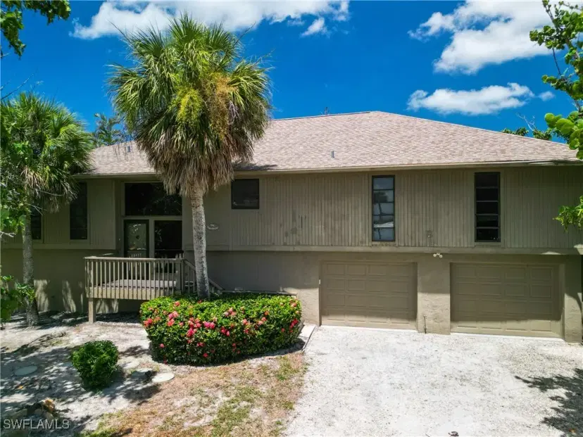 Picture of 1043 Blue Heron Dr, Sanibel FL 33957