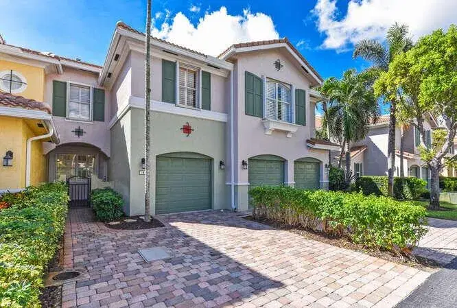 Picture of 144 Las Brisas Circle 144, Hypoluxo, FL 33462