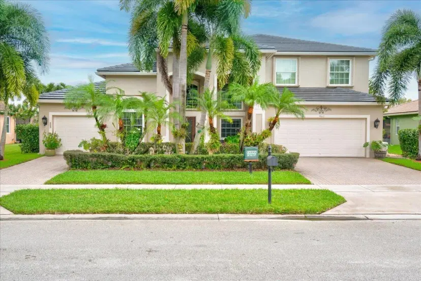 Picture of 9863 Royal Cardigan Way, West Palm Beach FL 33411