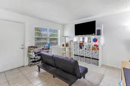 Picture of 5186 NE 6Th Ave 719, Oakland Park, FL 33334