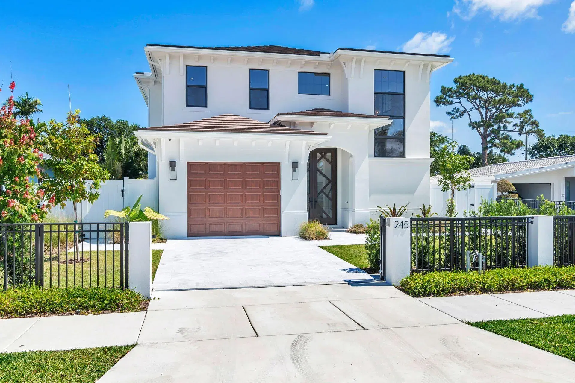 Picture of 245 Alhambra Place, West Palm Beach, FL 33405