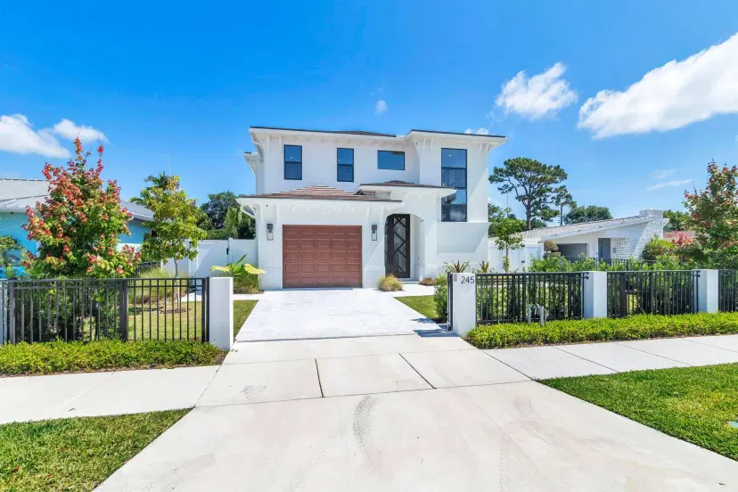 Picture of 245 Alhambra Place, West Palm Beach FL 33405