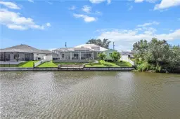 Picture of 627 NE 7Th Ter, Cape Coral, FL 33909