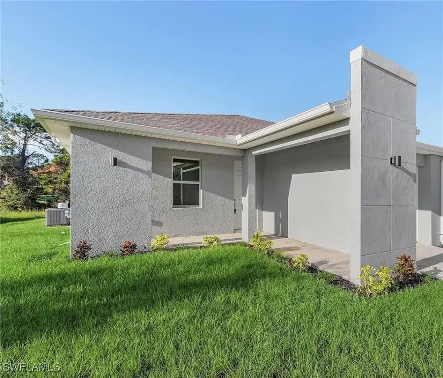 Picture of 4654 26Th St Sw, Lehigh Acres, FL 33973