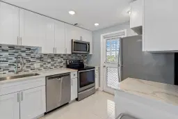 Picture of 3200 N Palm Aire Drive 610, Pompano Beach, FL 33069