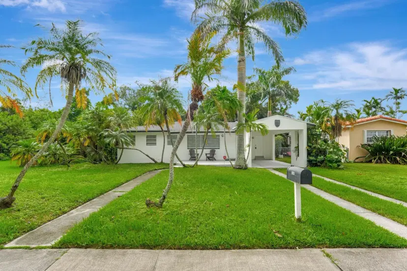 Picture of 230 NE 2Nd Pl, Dania Beach FL 33004