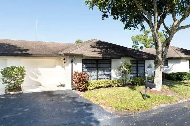 Picture of 4875 Hawkwood Road B, Boynton Beach FL 33436